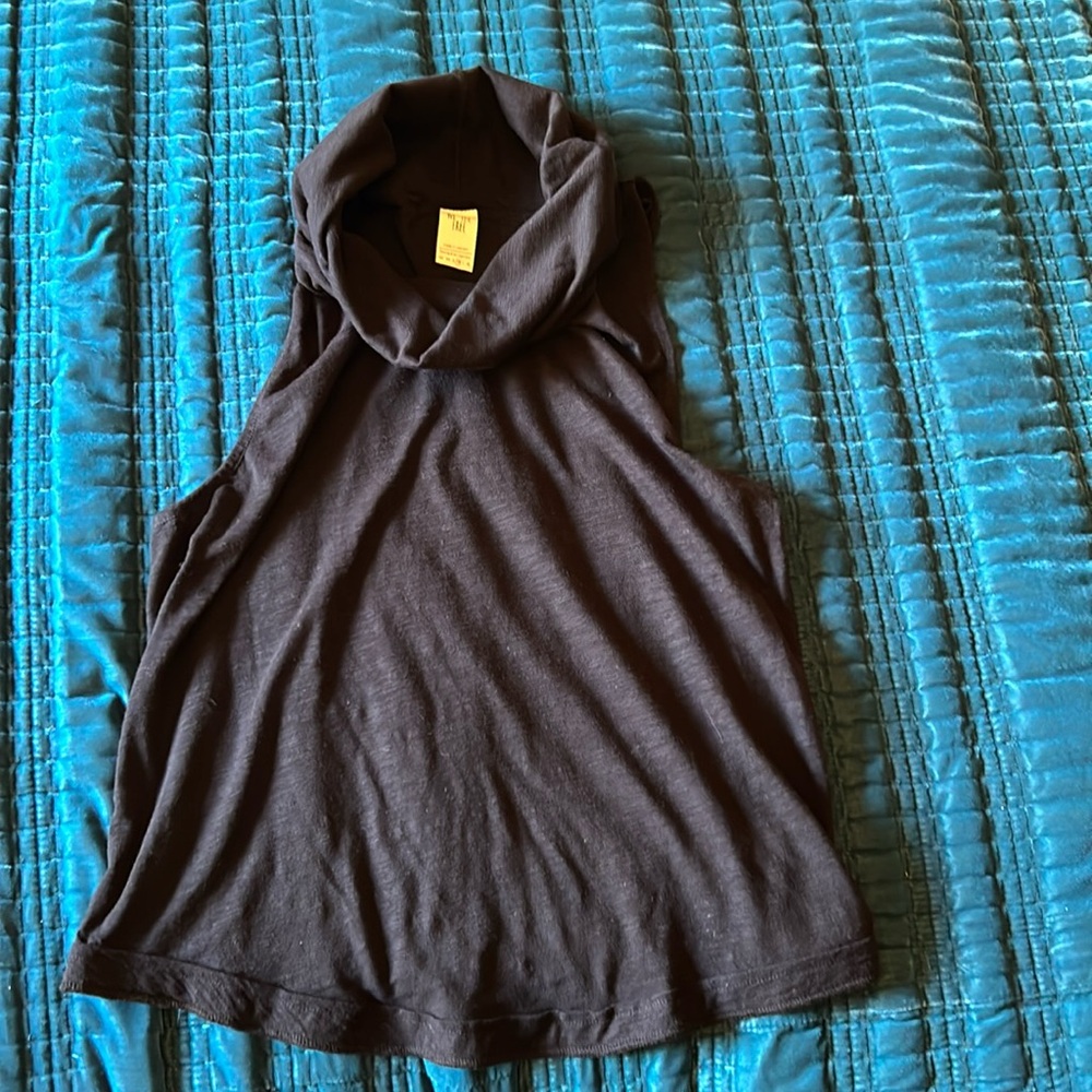 NWOT black sleeveless cowl neck top